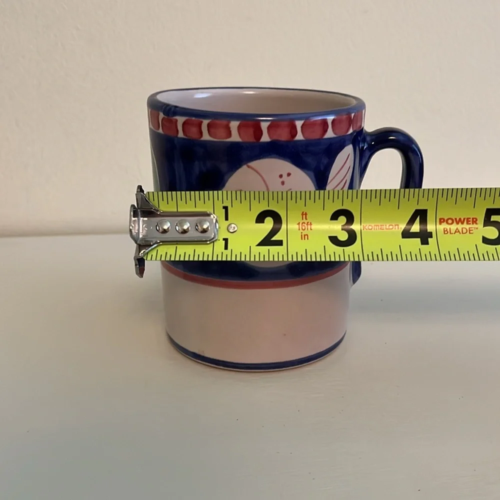 VINTAGE VIETRI CAMPAGNA PESCE MUG ITALY BLUE FISH HAND PAINTED